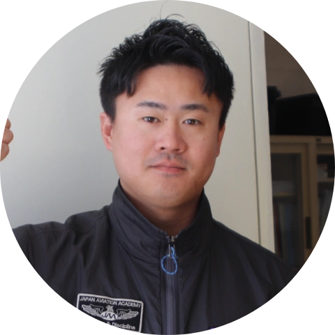 教員:佐藤