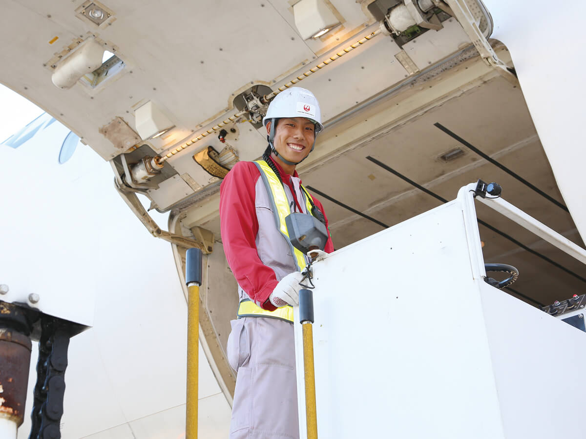安全性再優先の正確な作業が 航空業界での結果に繋がっています